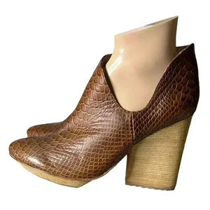 MATT BERNSON Brown Animal Print Ankle Bootie Size 8